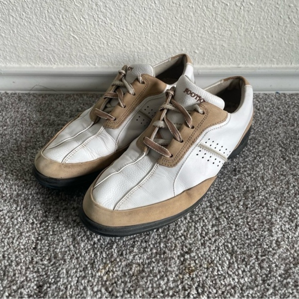 FootJoy Casual Golf Shoes Mens Size 8 M White Leather/ Suede Cleats Sneakers